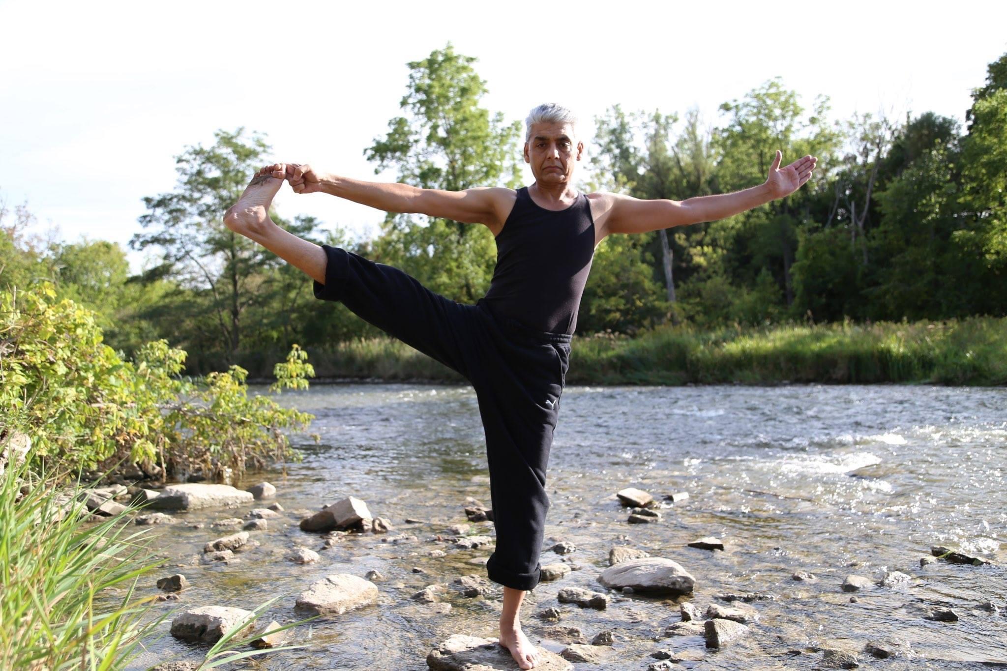 Utthita Hasta Padangusthasana